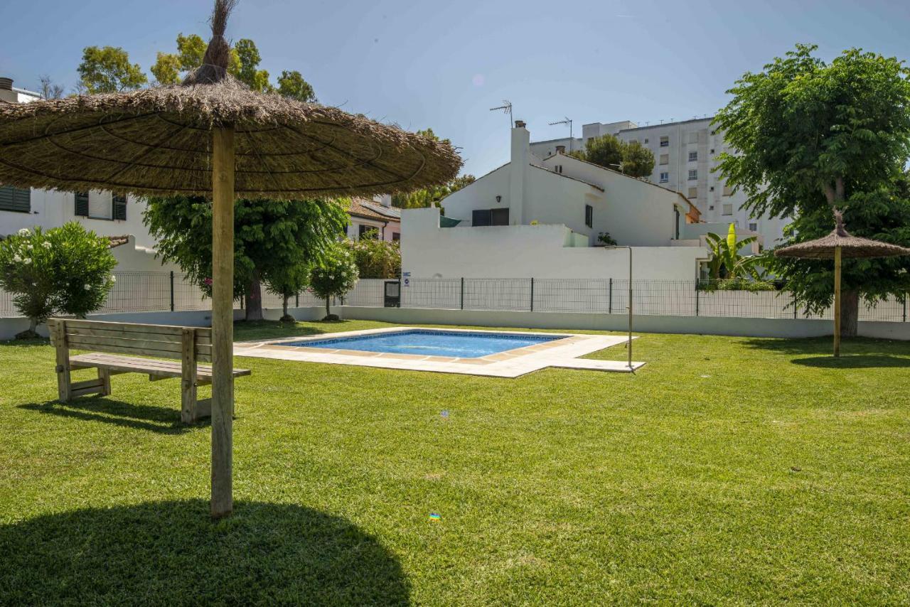 Casa con jardín privado y barbacoa piscina y 300 metros de la playa by Lightbooking El Puerto de Santa María Exterior foto